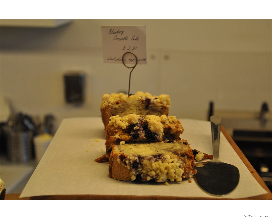 Most of the cakes are baked on site. Here, from January, a blueberry crumble cake...