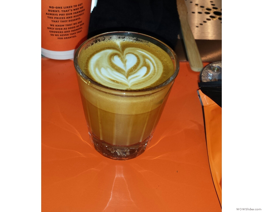However, it was designed for flat whites, so here's one, again from the Coffee Festival.