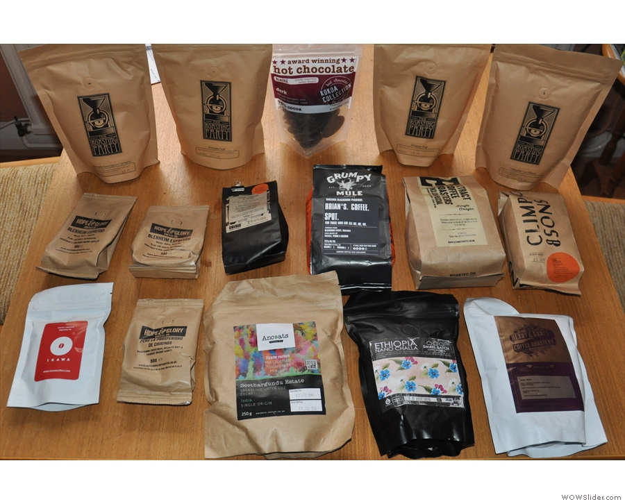 And finally, I'll leave you with the full haul of coffee I took away with me: 3 kg in all!!