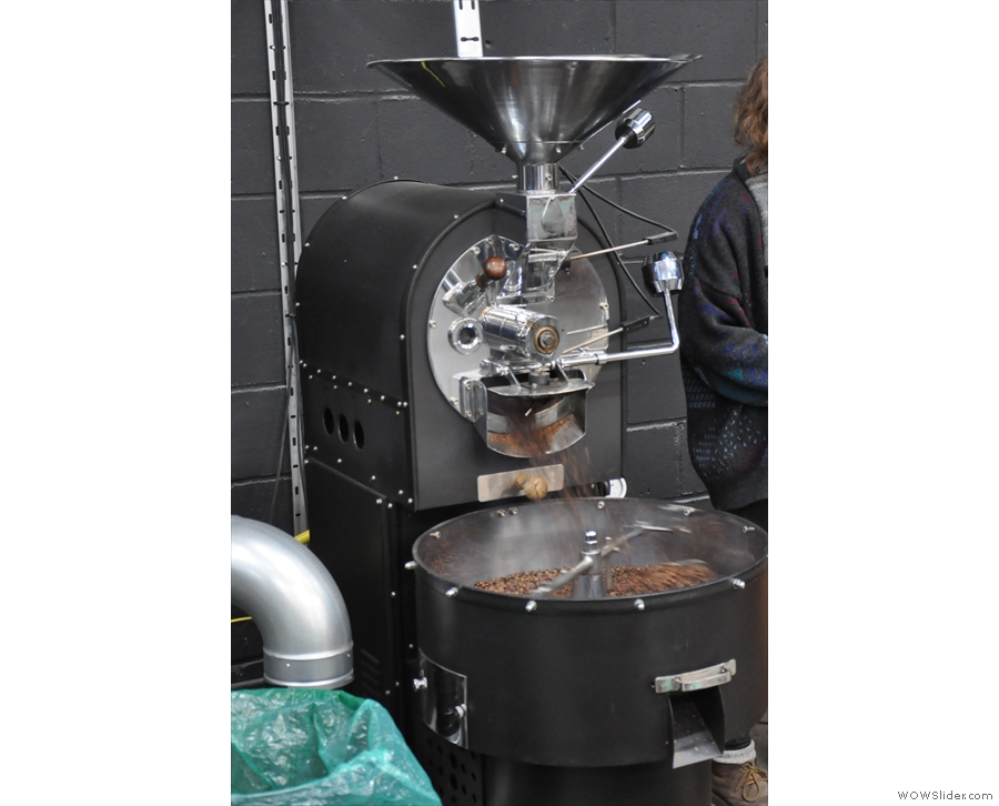 He's only little (5 kg) and he's the only roaster who was bought from new...