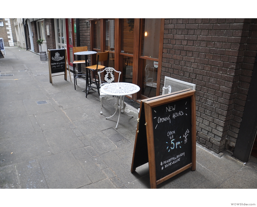 ... Taylor Street Gallery, perhaps the smallest of London's (sit-in) Taylor Street Baristas chain.