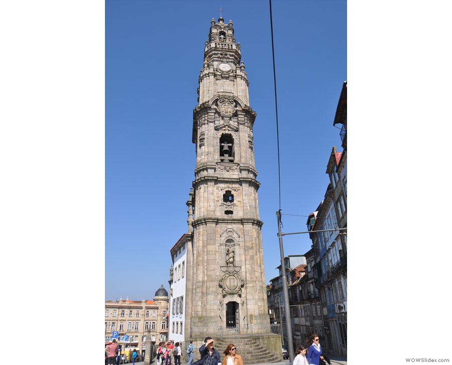 We were also near this amazing tower, Torre dos Clérigos, still one of Porto's highest points.